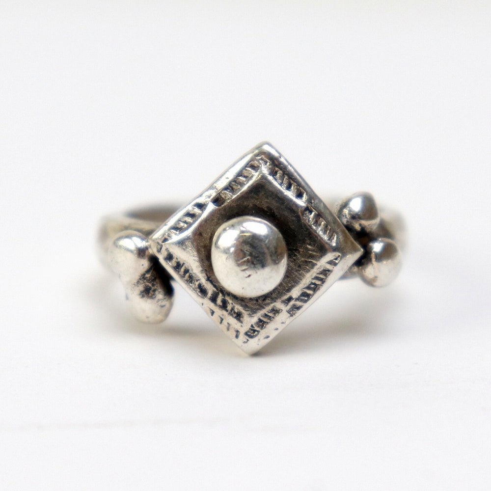 トゥアレグシルバーリング 01 | マンゴロベ