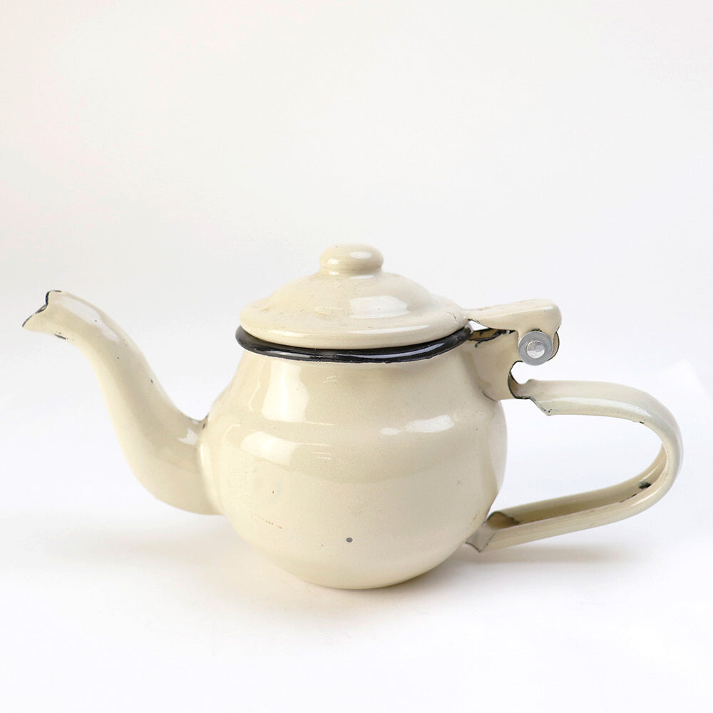 ホーローティーポット S クリーム | マンゴロベ