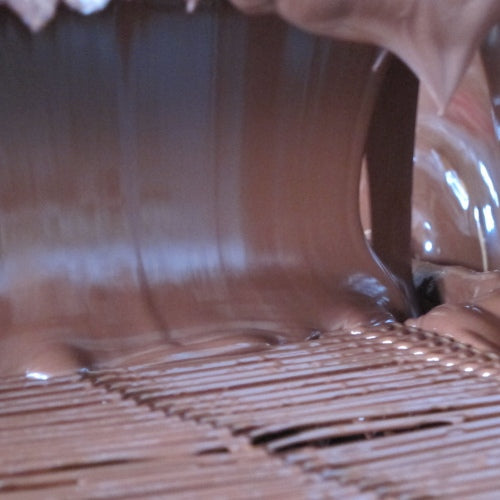 ダークチョコレート65%　こぶみかん アンド 塩
