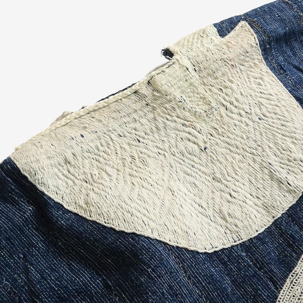 ハウサブーブー リガ（Riga）刺繍ローブ ナイジェリア伝統衣装  【実店舗在庫品】