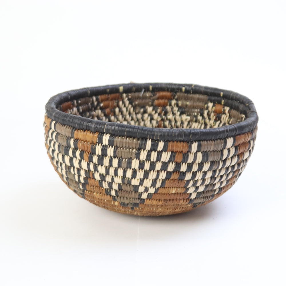 ズールーバスケット | マンゴロベ