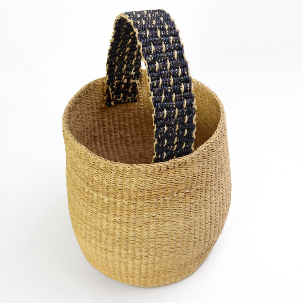 ニャリガバスケット 丸底 ワンハンドル ドット柄ハンドル 黒ナチュラル