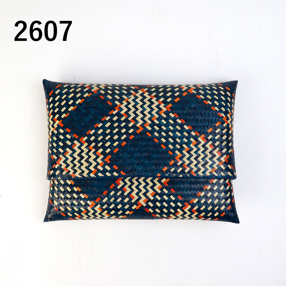 水草ズズルすっぽりポーチ A5サイズ 文庫本 8カラー