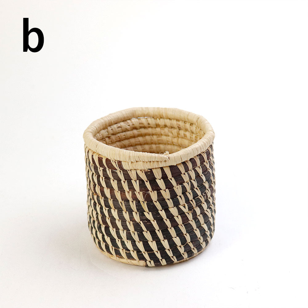 ラフィアバナナかご4x4