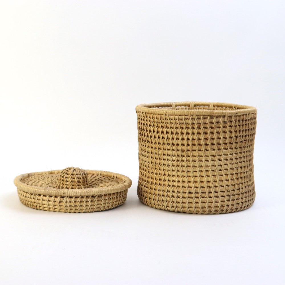 マケンゲ蓋つきかご 小 生成
