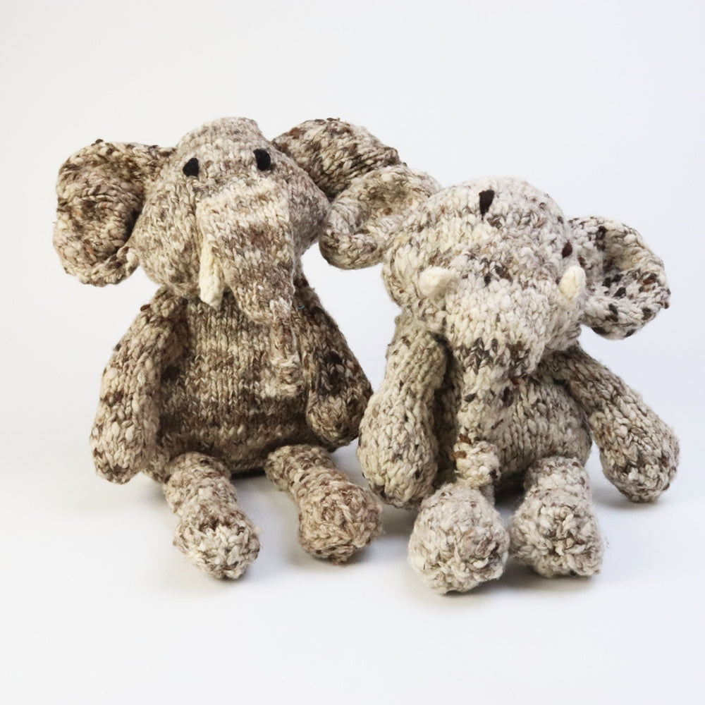ケナナKENANAKNITTERSウールおすわり動物中ゾウ