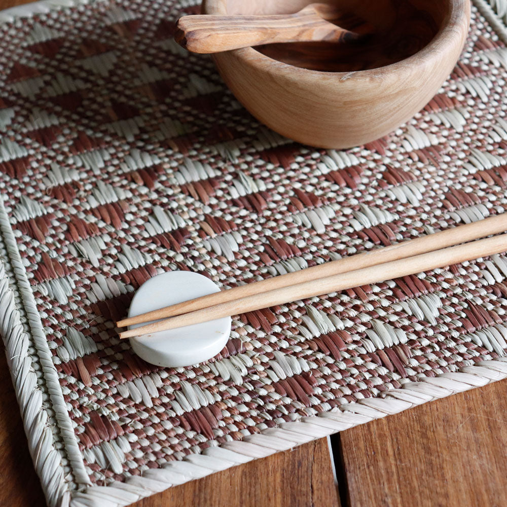 ソープストーン 箸置き 白