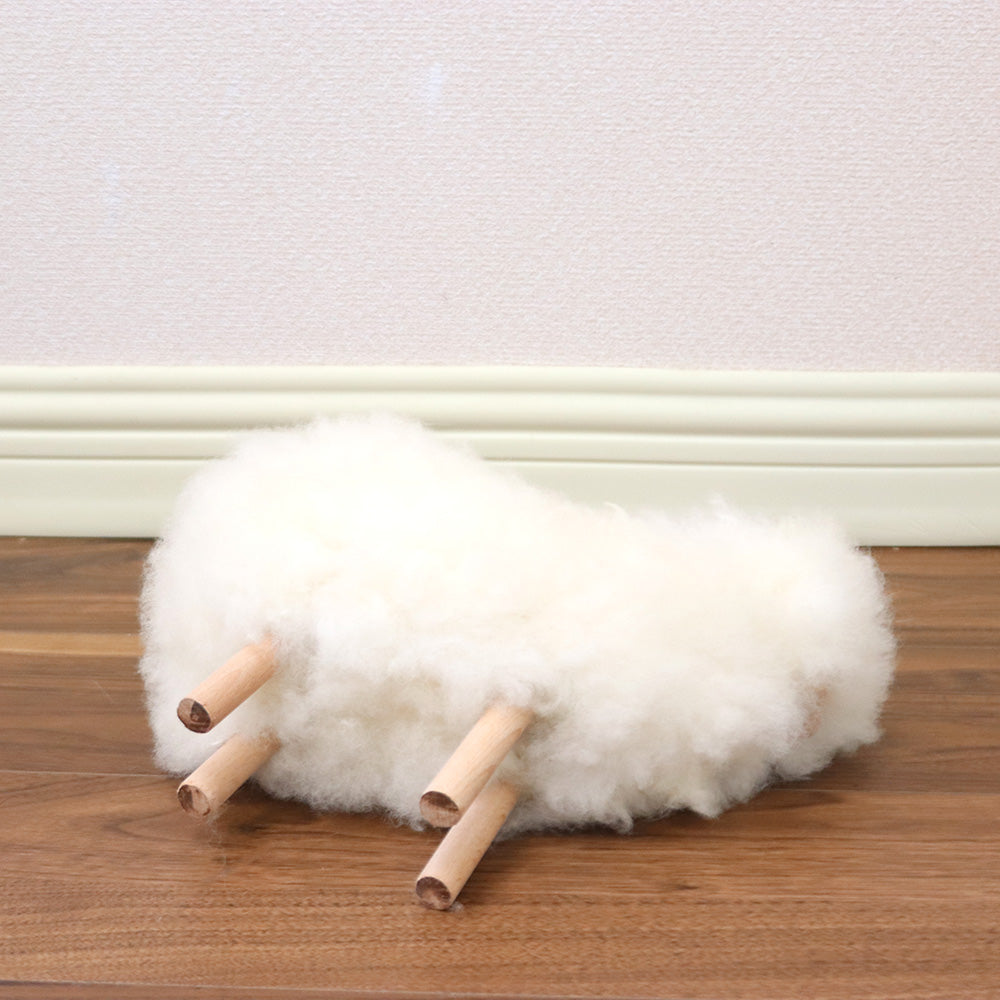 ふわふわヒツジ置物 ミニ白 02 18CM