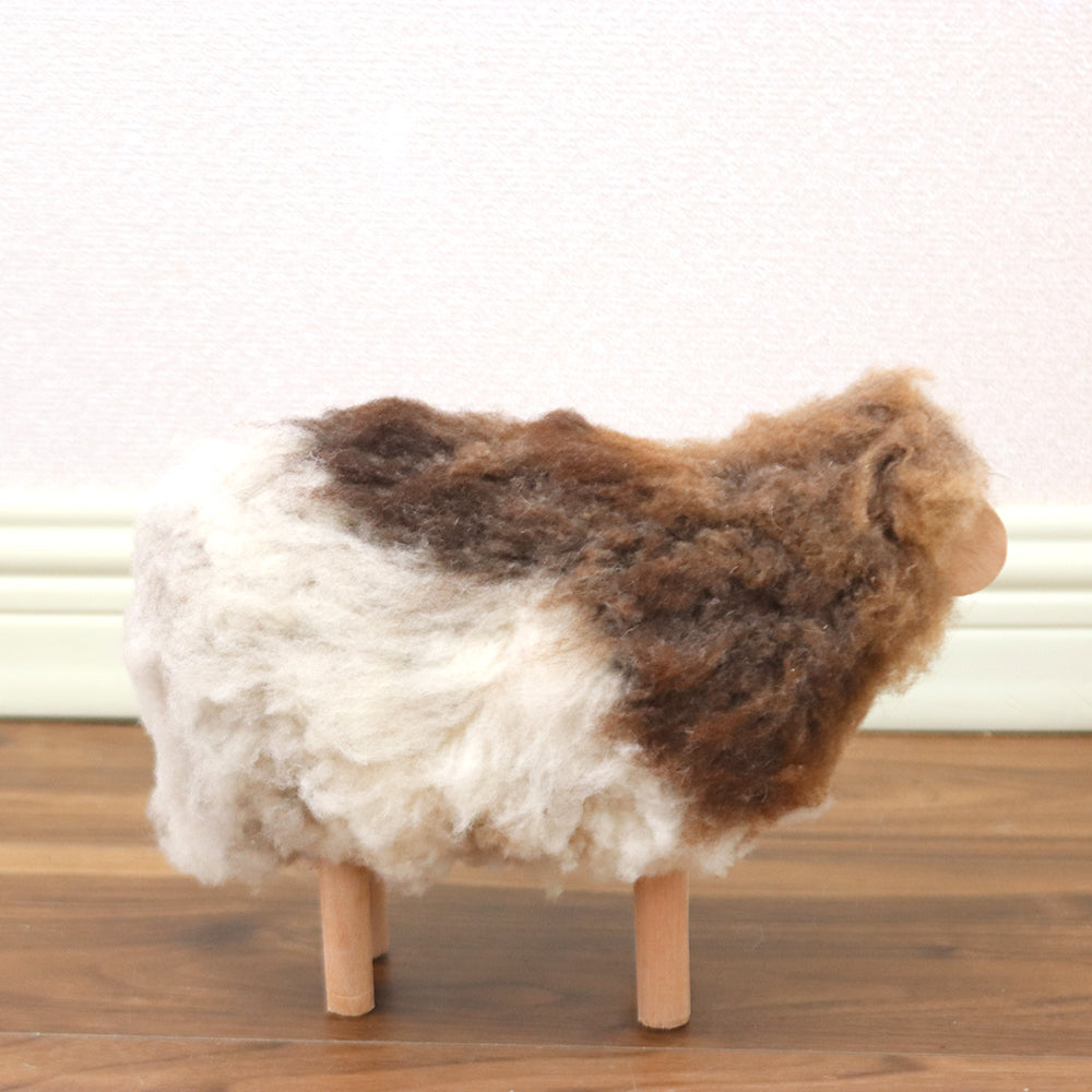 ふわふわヒツジ置物 ミニ三毛 18CM