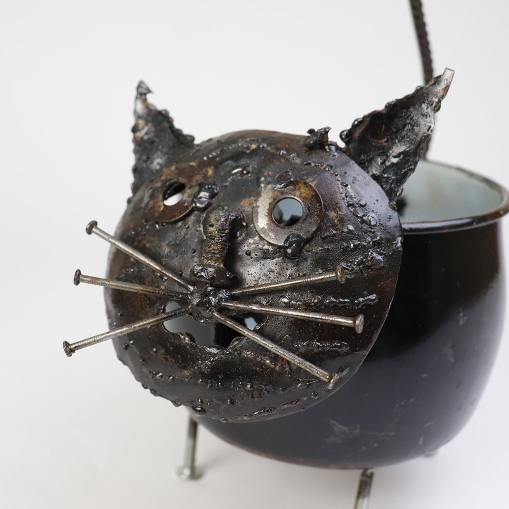 ジンバブエリサイクルメタル動物 プラントポット ネコ | マンゴロベ