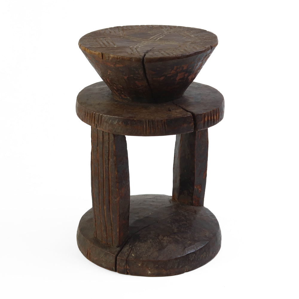 アフリカンスツール　アフリカ　チェア　スツール　イス アフリカン スツール 木製 3本脚 椅子 民芸/African Wooden Stool