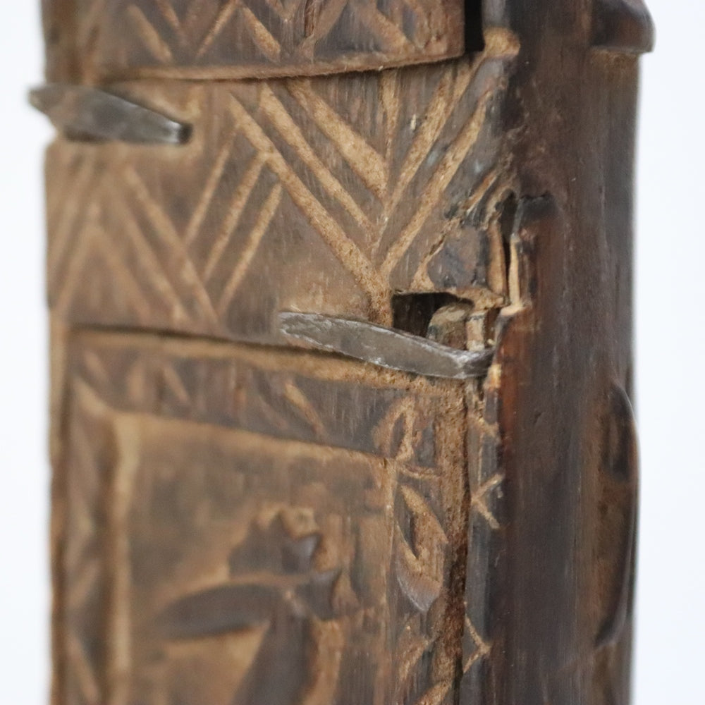 ドゴン祭祀用薬箱 小 08 | マンゴロベ