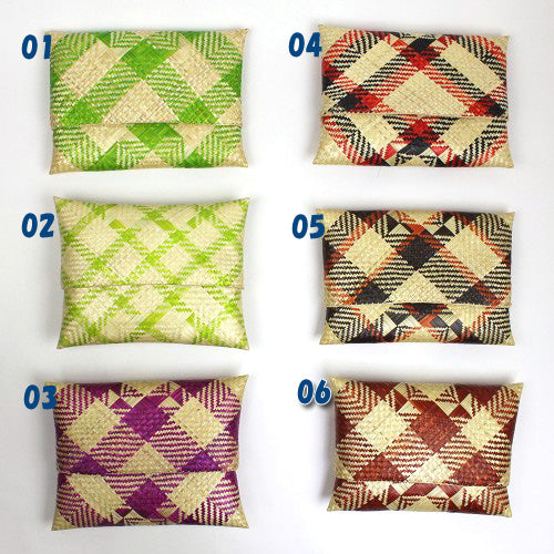 ブザカすっぽりポーチ　通帳　カラー